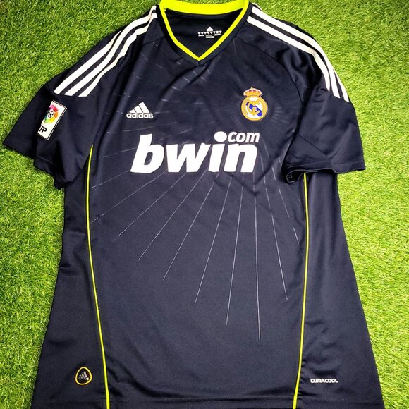Cristiano Ronaldo Real Madrid 2010 2011 Away Soccer Jersey Shirt L SKU# P95985 - Picture 2 of 7